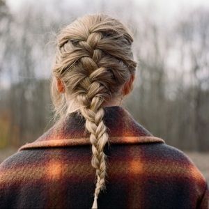 Meet your Posher, Giselle